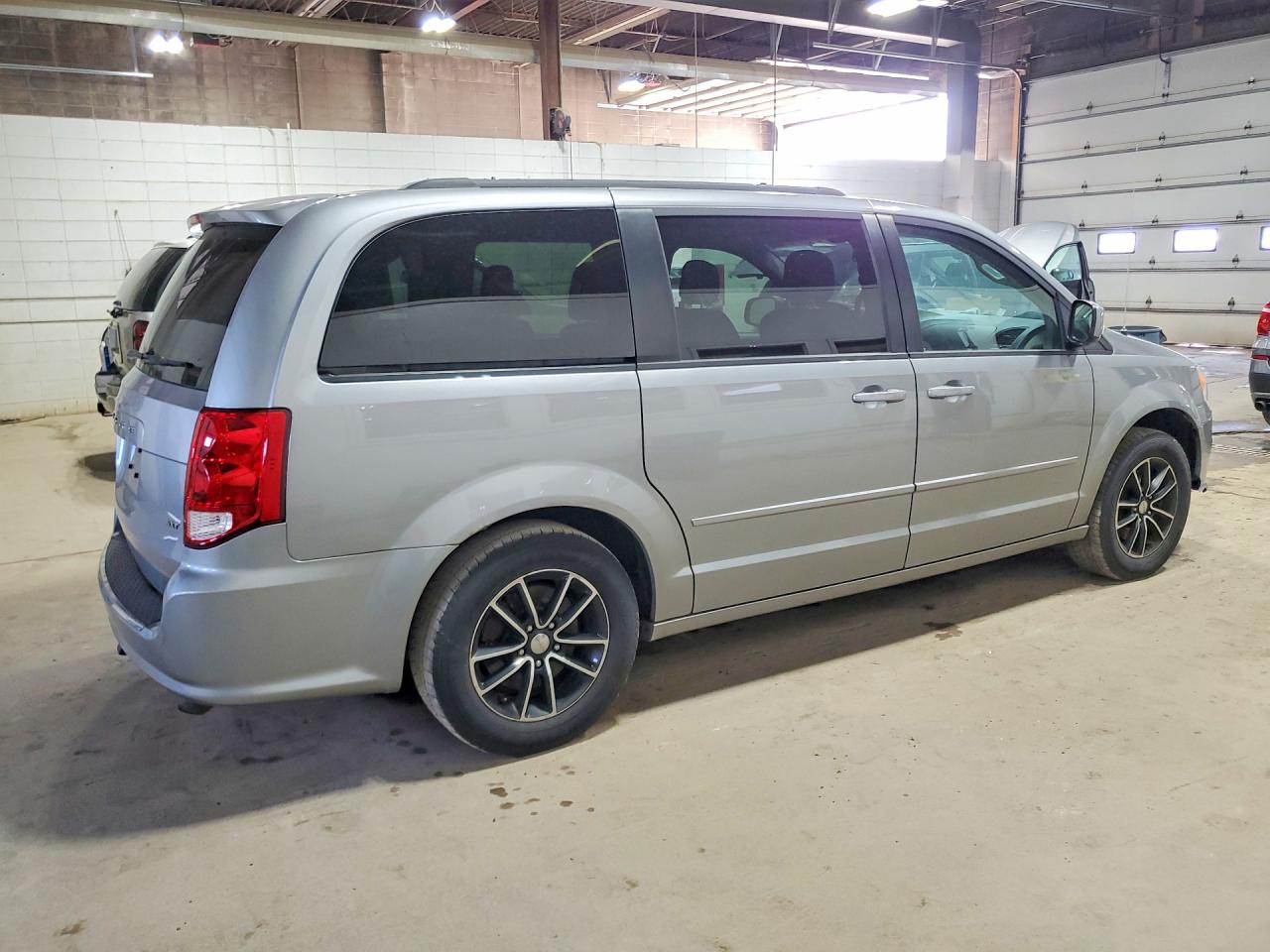 2016 DODGE GRAND CARAVAN SXT — снимка 3