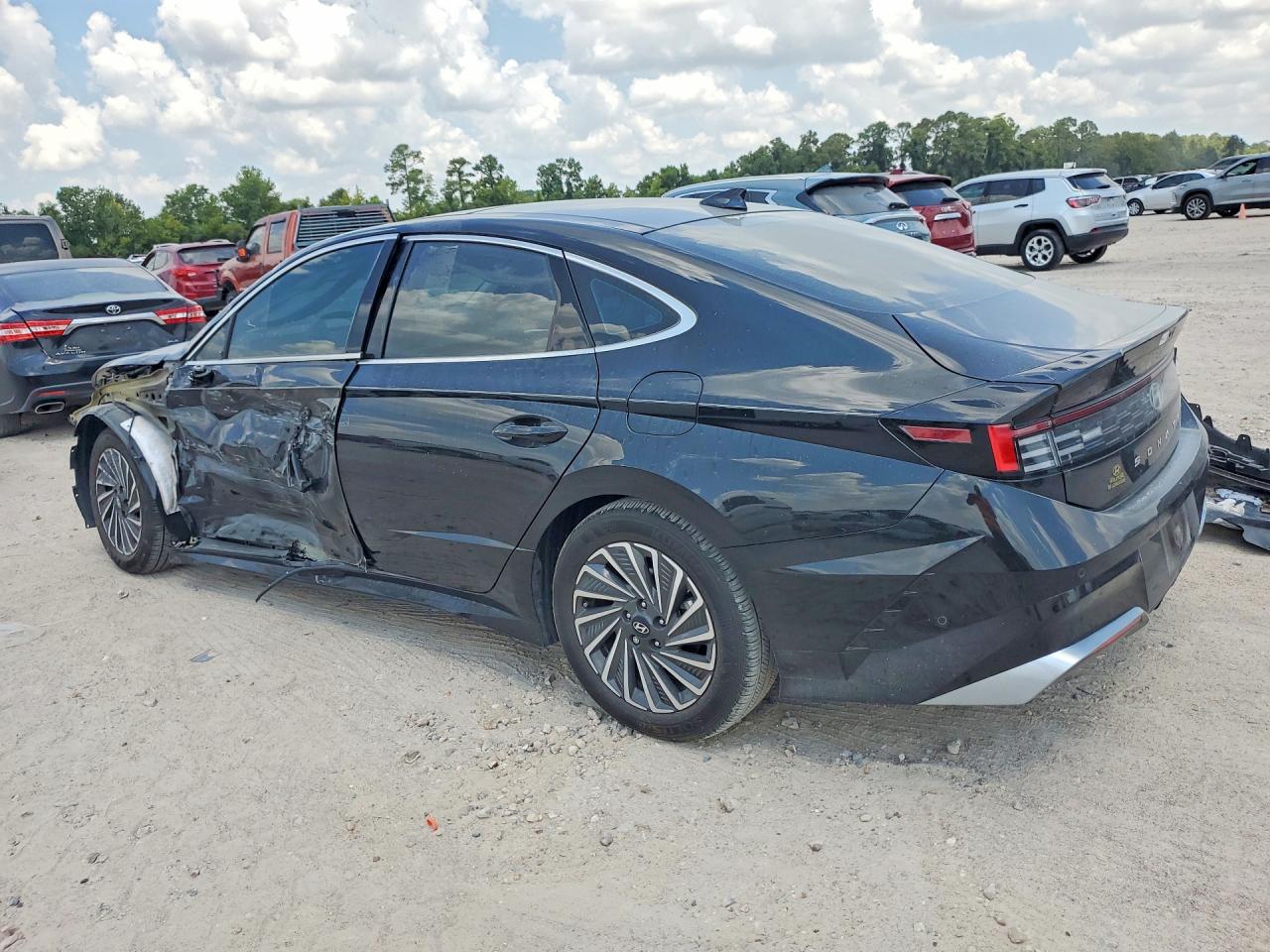 2025 HYUNDAI SONATA HYBRID LIMITED — снимка 2