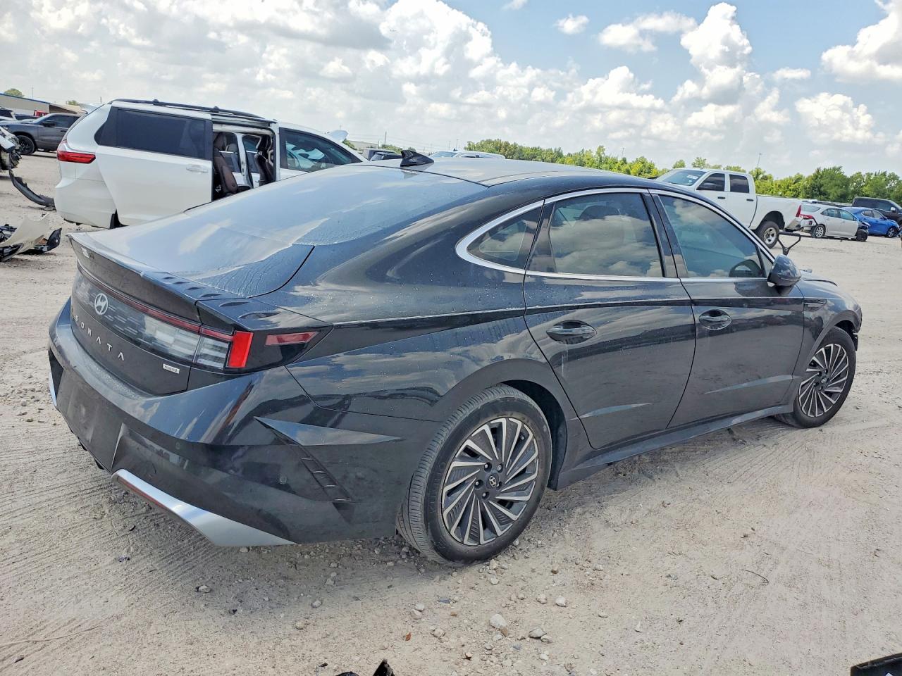 2025 HYUNDAI SONATA HYBRID LIMITED — снимка 3