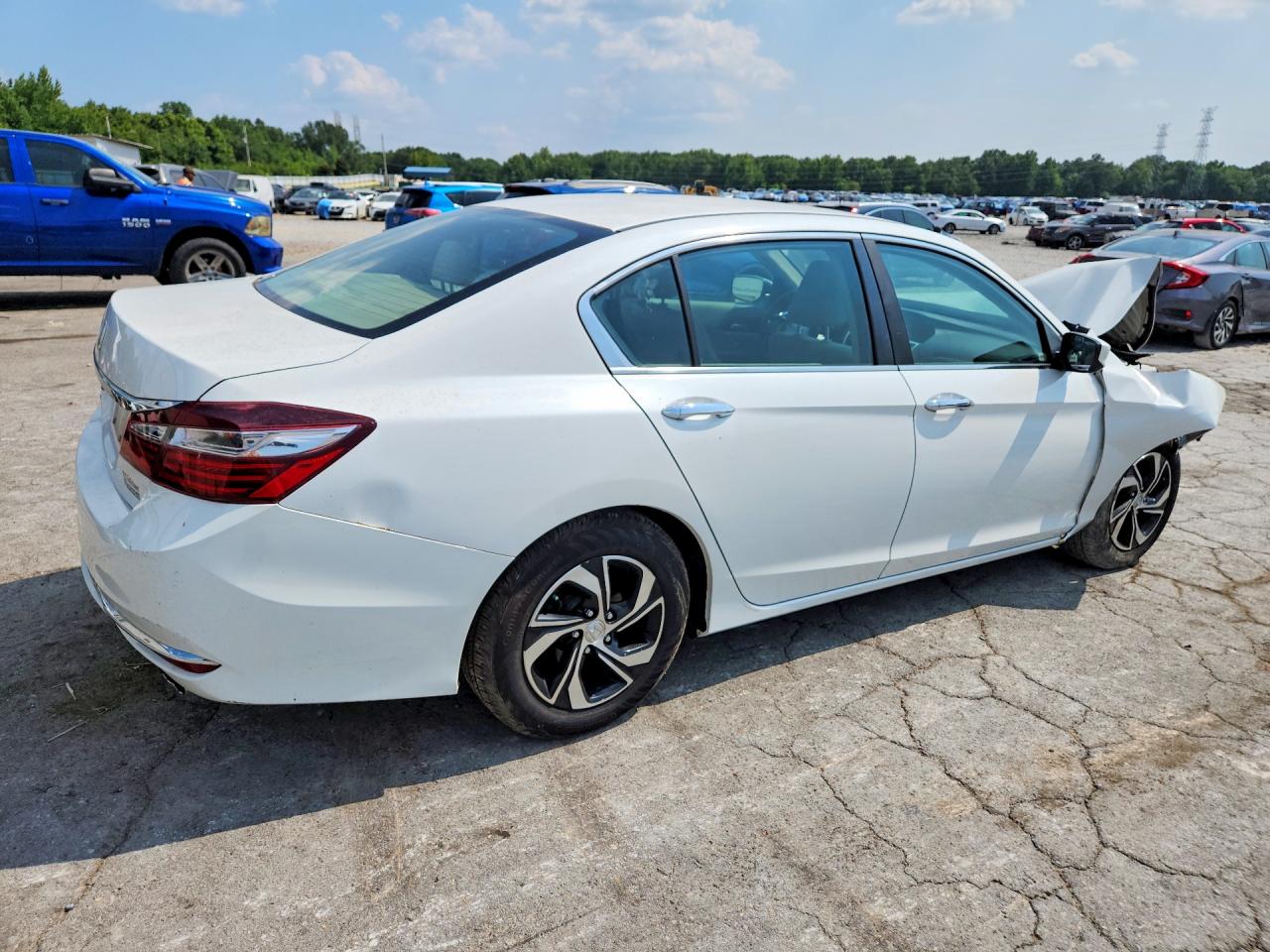 2017 HONDA ACCORD LX — снимка 3