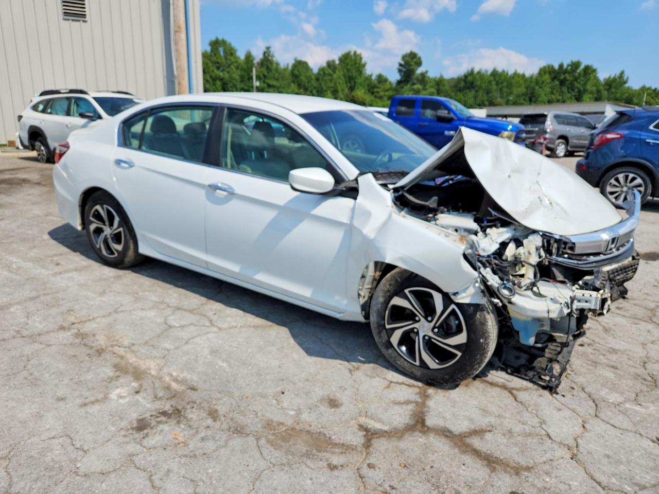 2017 HONDA ACCORD LX — снимка 4