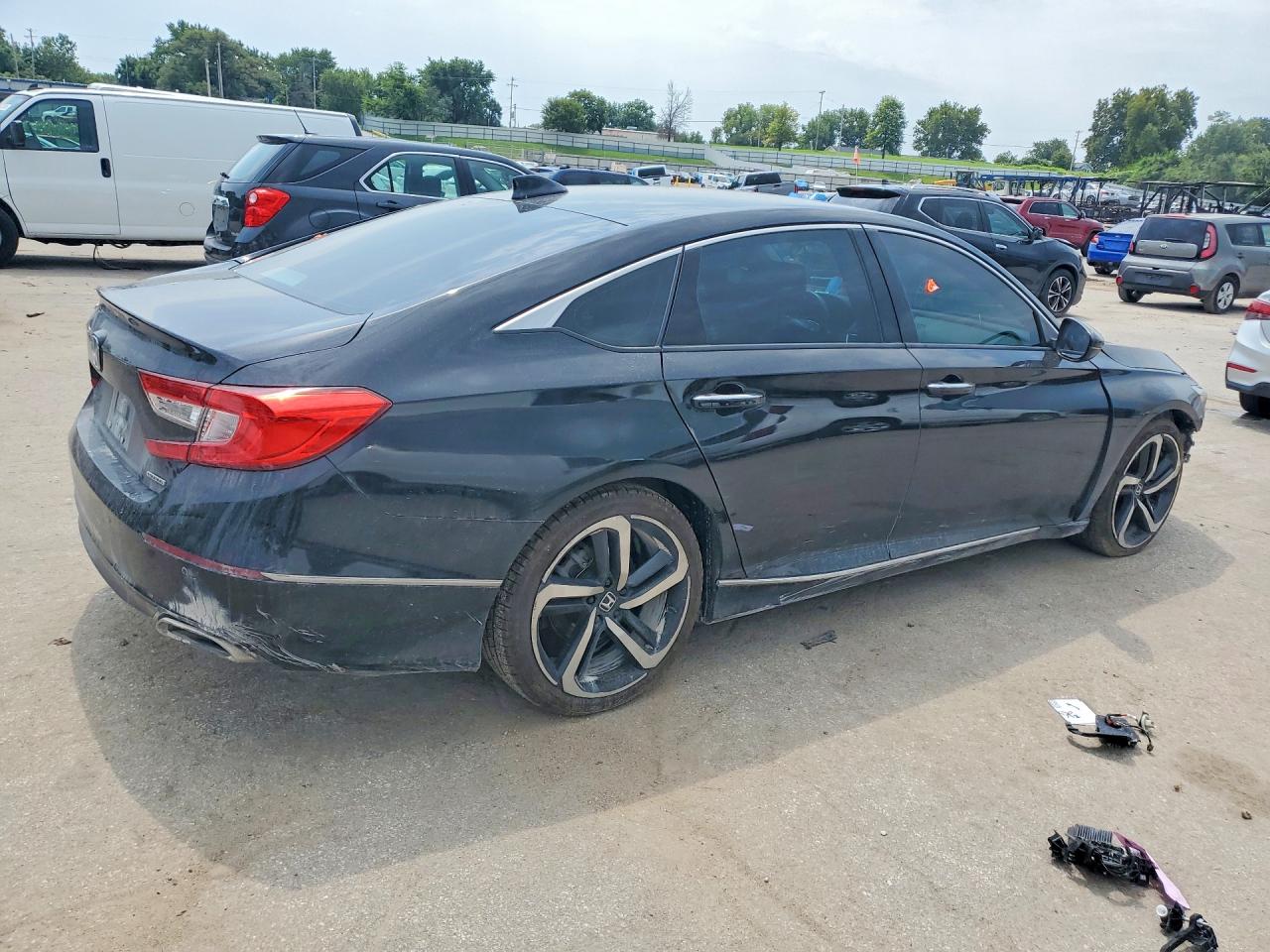 2018 HONDA ACCORD TOURING — снимка 3