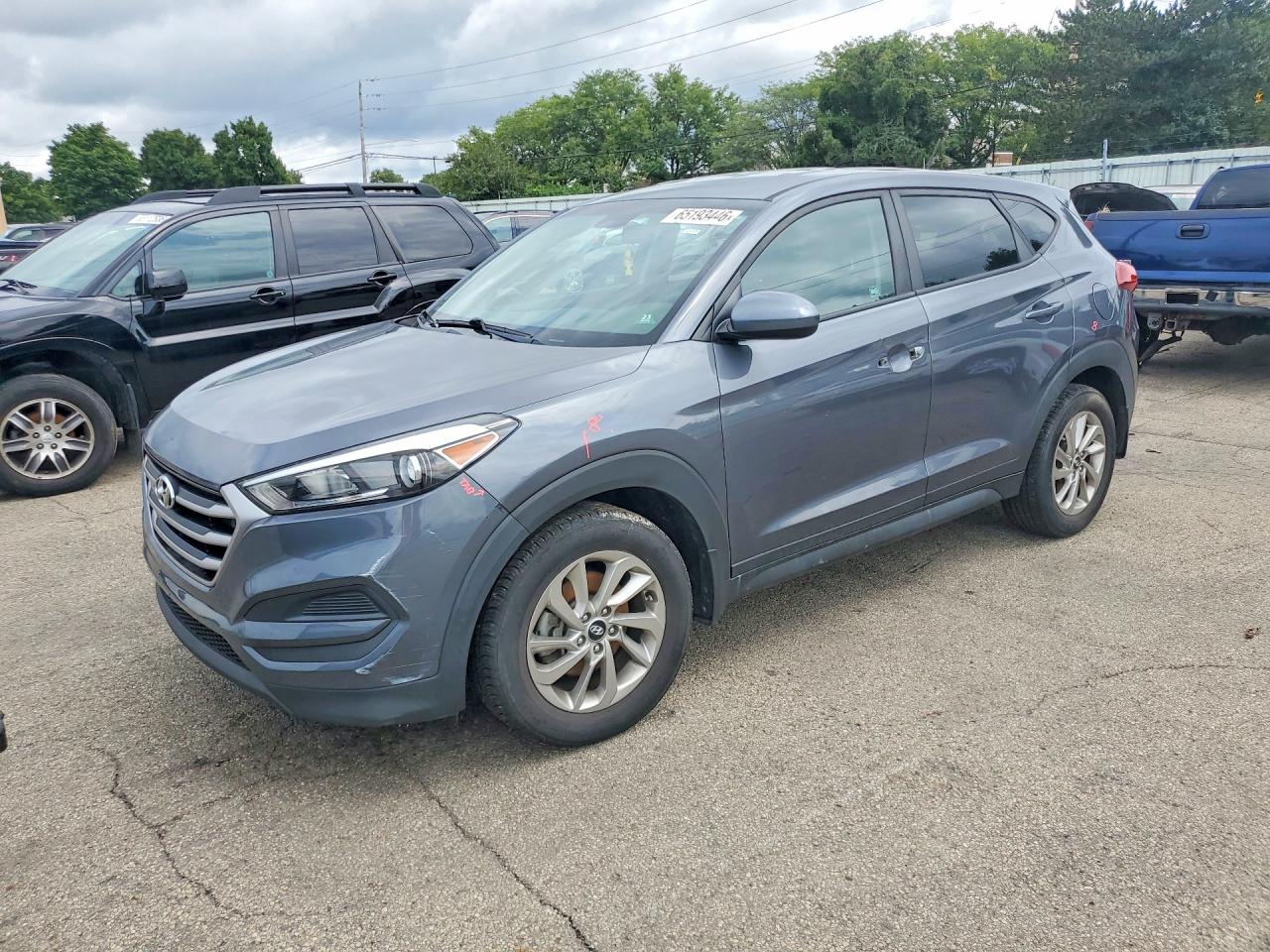 2017 HYUNDAI TUCSON SE