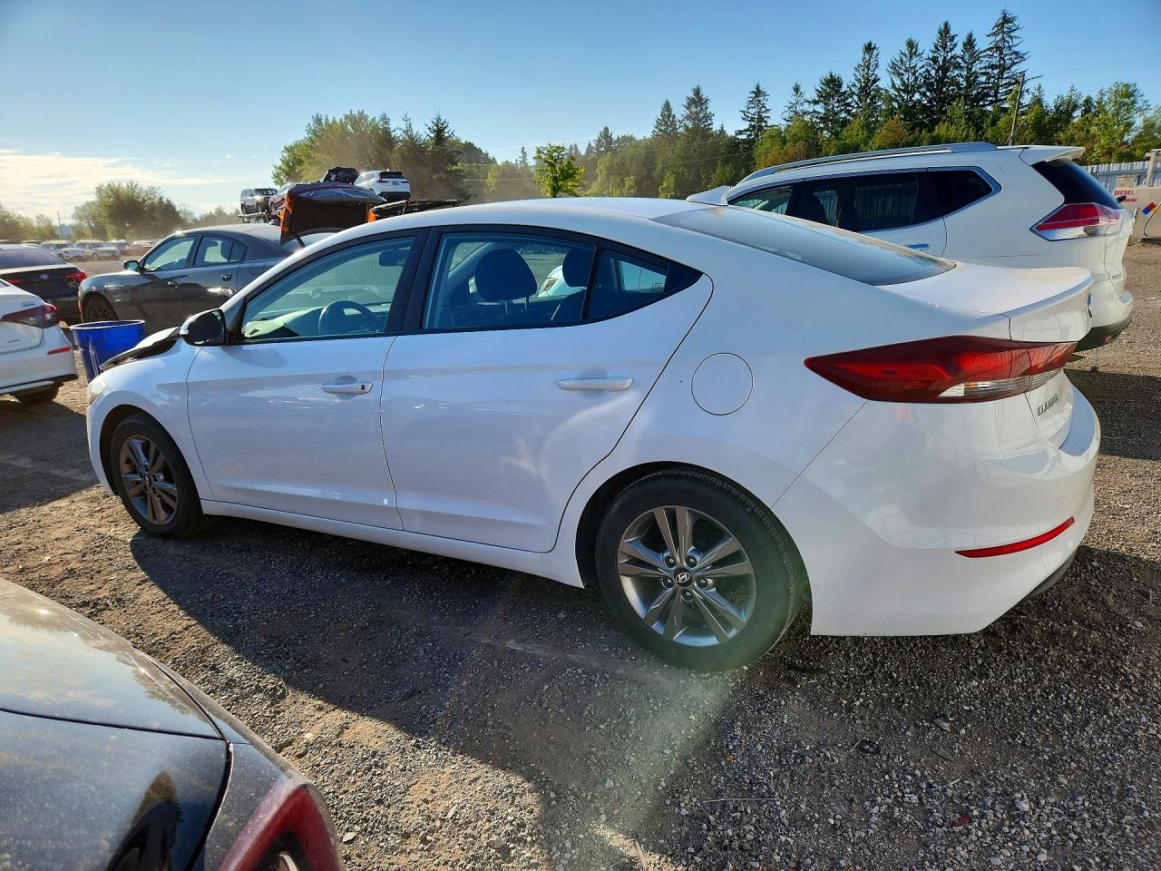 2017 HYUNDAI ELANTRA SE — снимка 2