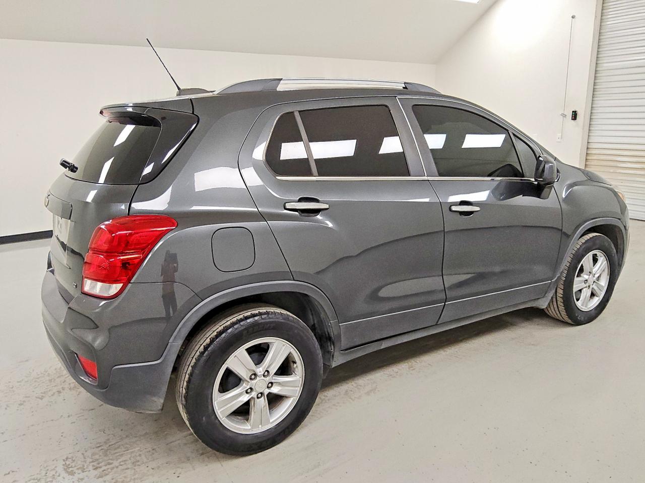 2020 CHEVROLET TRAX 1LT — снимка 3