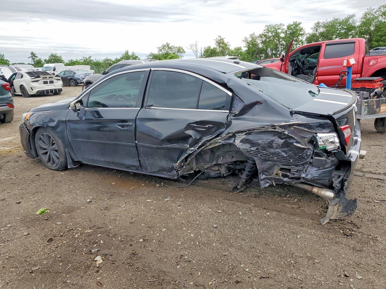 2015 SUBARU LEGACY 3.6R LIMITED — снимка 2