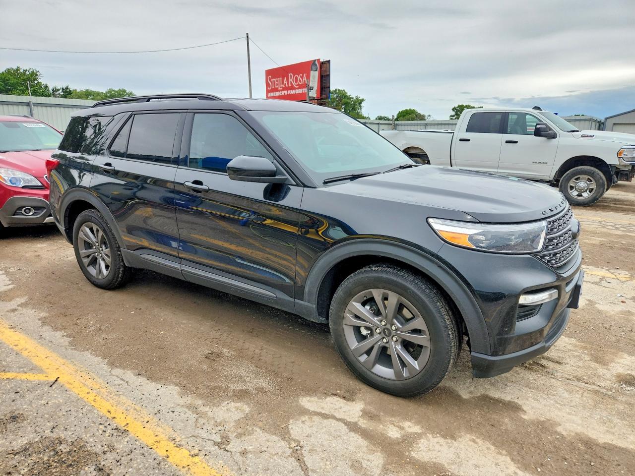 2022 FORD EXPLORER XLT — снимка 4