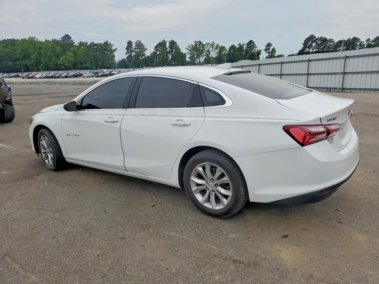 2020 CHEVROLET MALIBU LT — снимка 2
