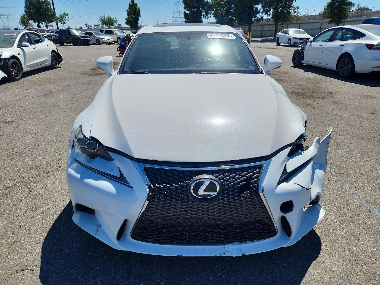 2016 LEXUS IS 200T — снимка 5