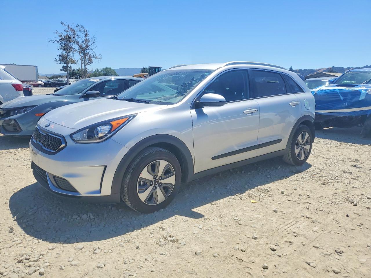2019 KIA NIRO LX