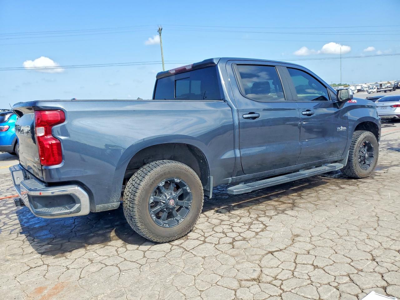 2021 CHEVROLET SILVERADO K1500 LT — снимка 3
