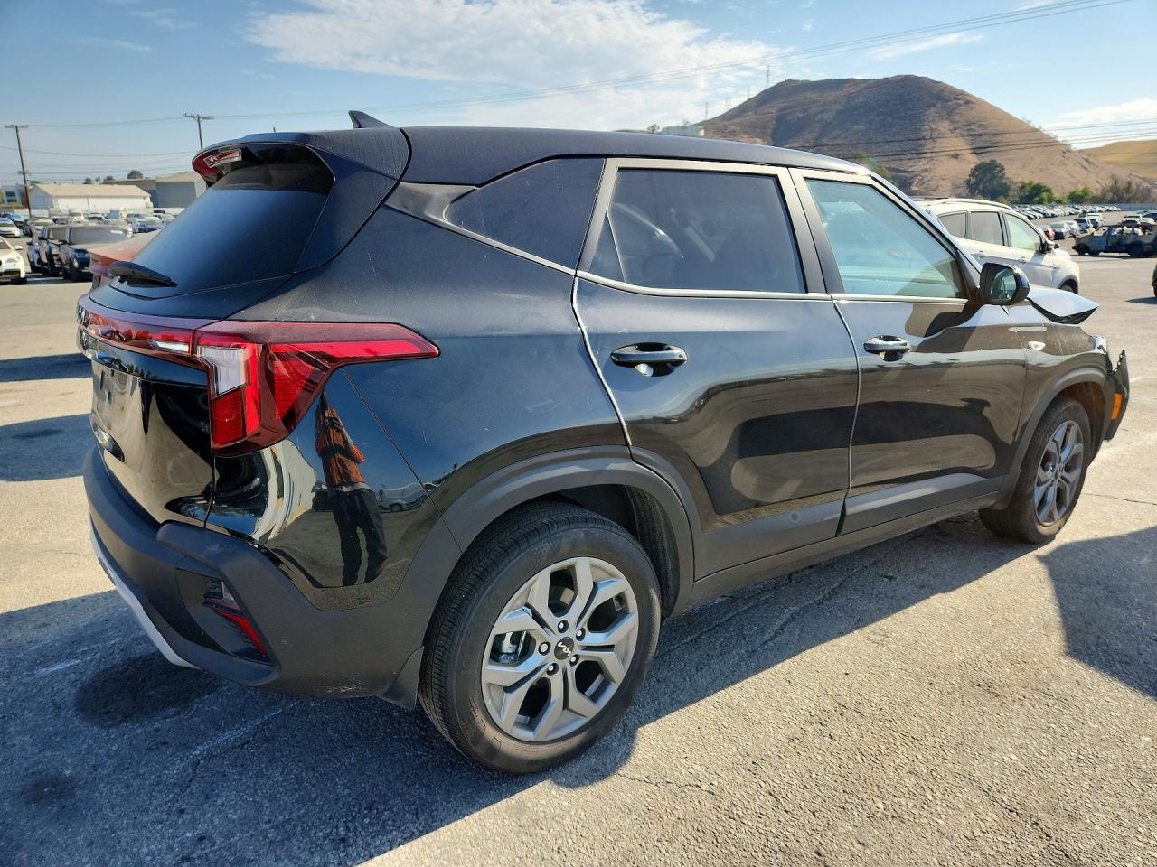 2026 KIA SELTOS LX — снимка 3