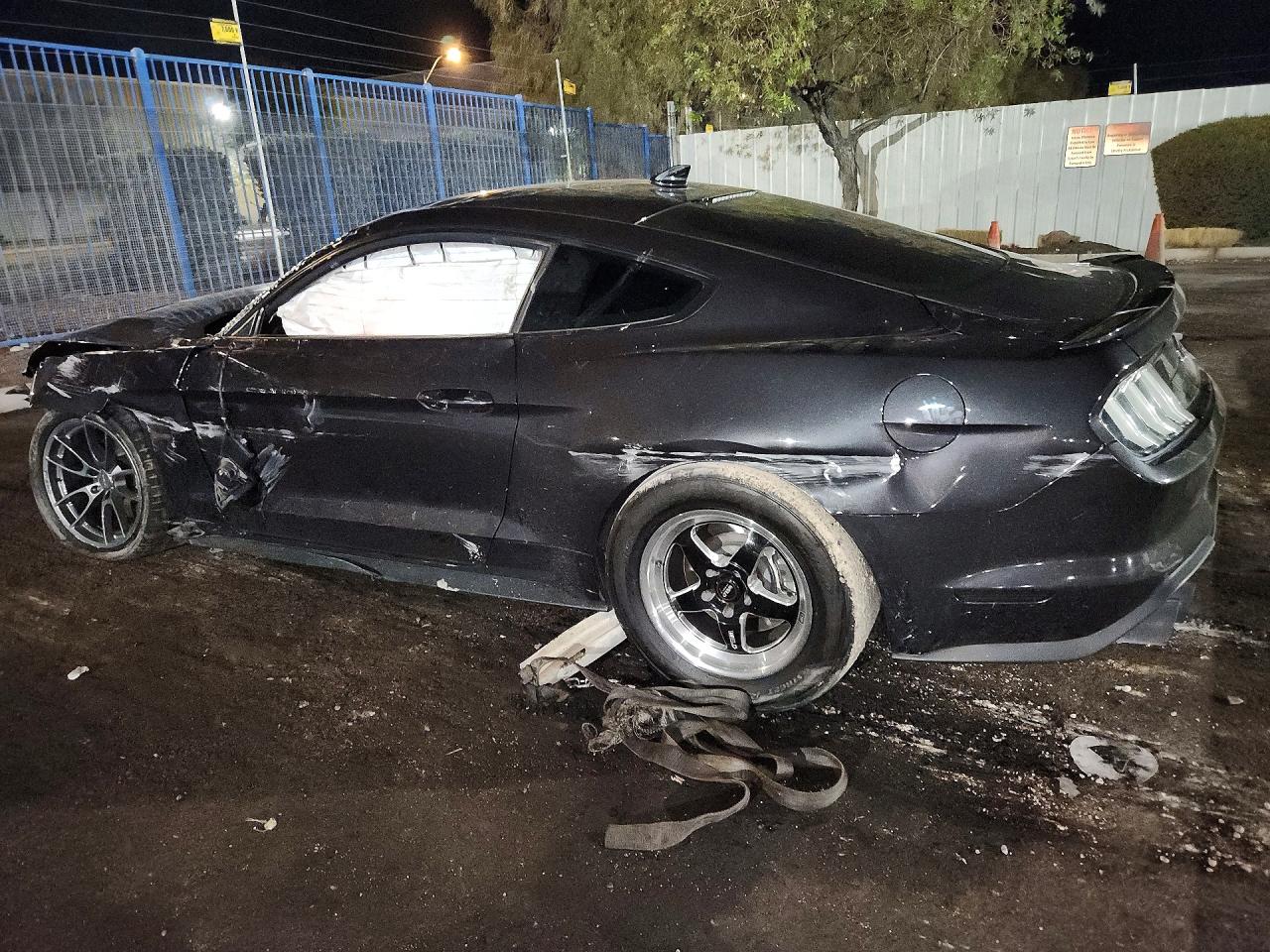 2023 FORD MUSTANG GT — снимка 2