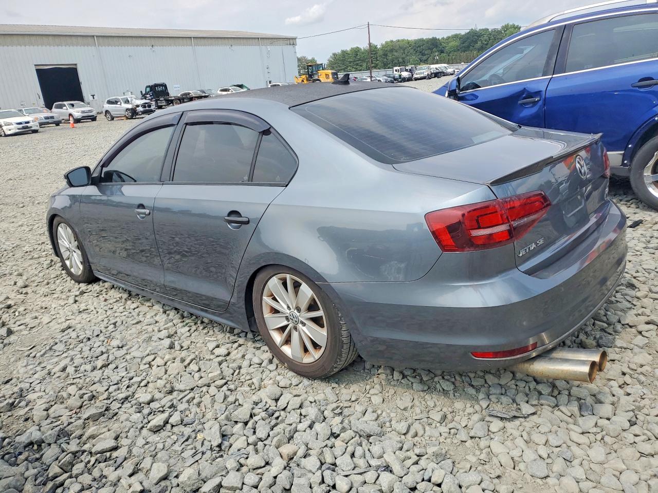 2016 VOLKSWAGEN JETTA SE — снимка 2