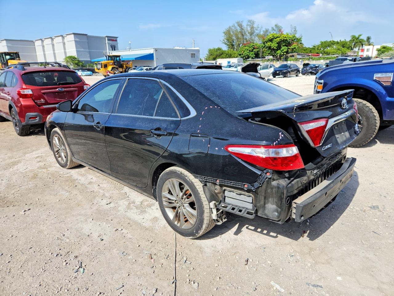 2016 TOYOTA CAMRY SE — снимка 2