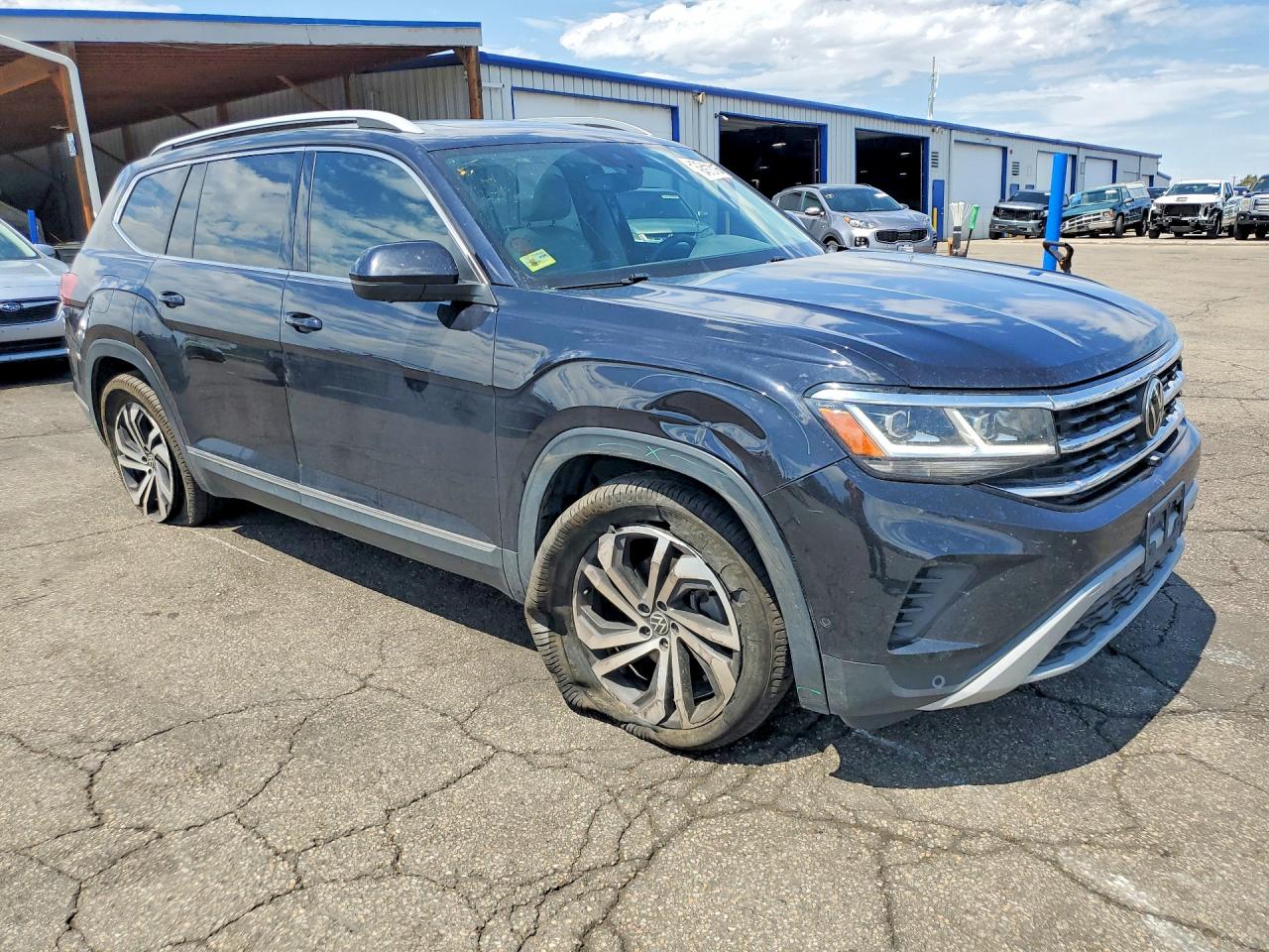2021 VOLKSWAGEN ATLAS SEL PREMIUM — снимка 4