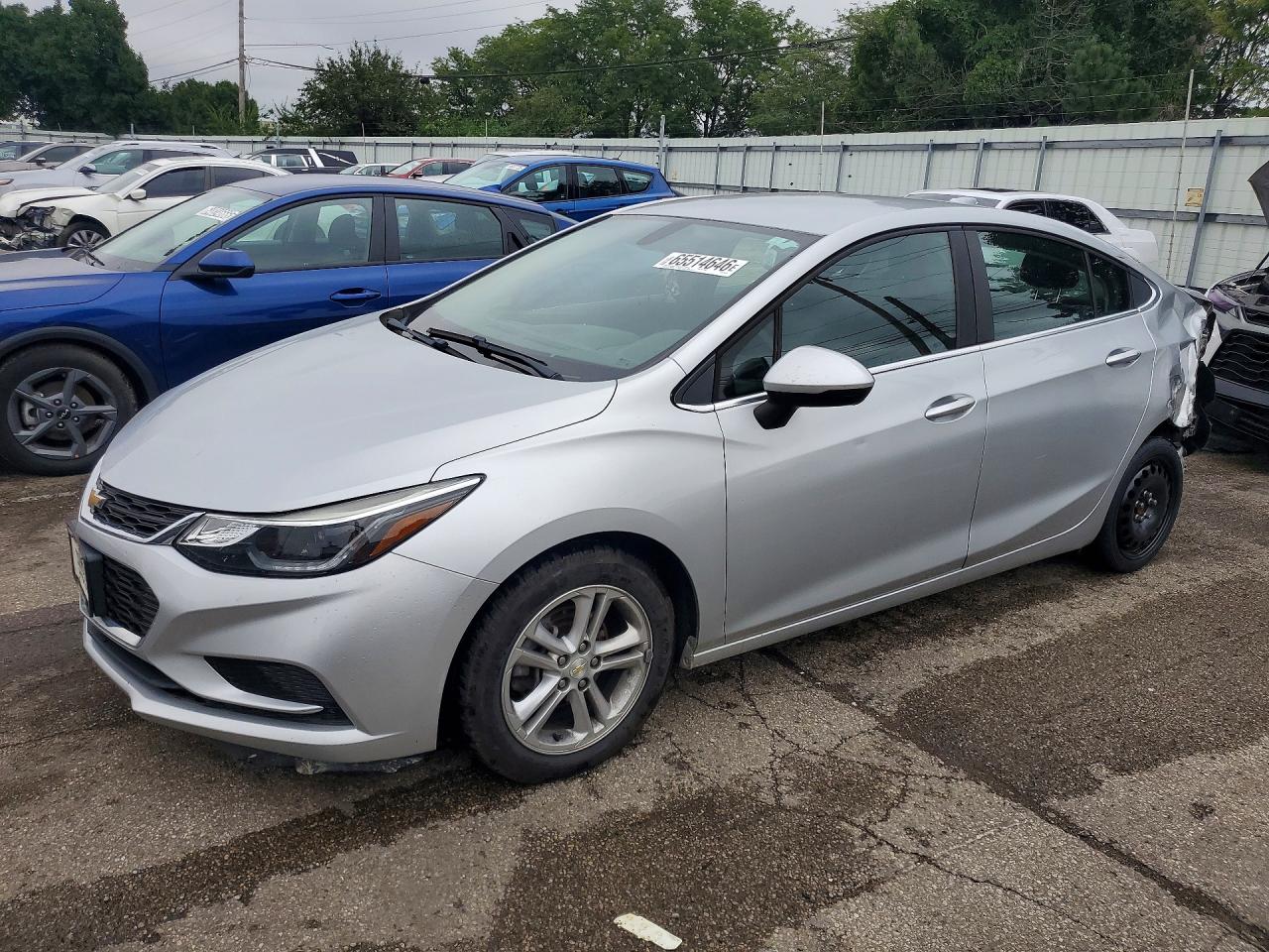 2018 CHEVROLET CRUZE LT