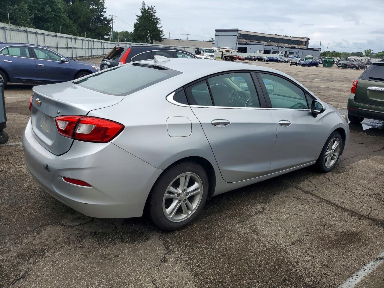 2018 CHEVROLET CRUZE LT — снимка 3