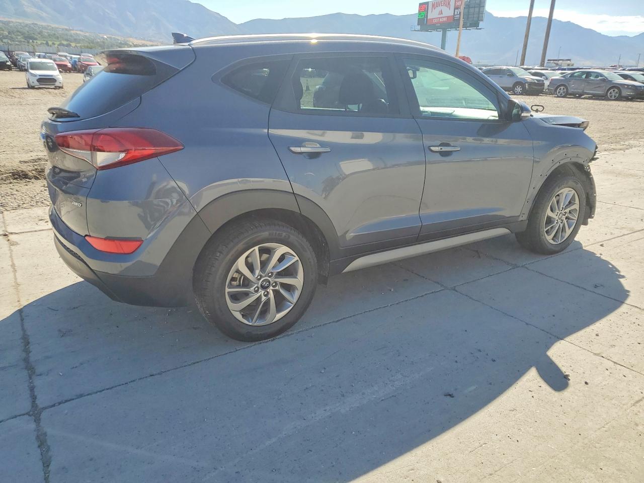 2017 HYUNDAI TUCSON SE PLUS — снимка 3