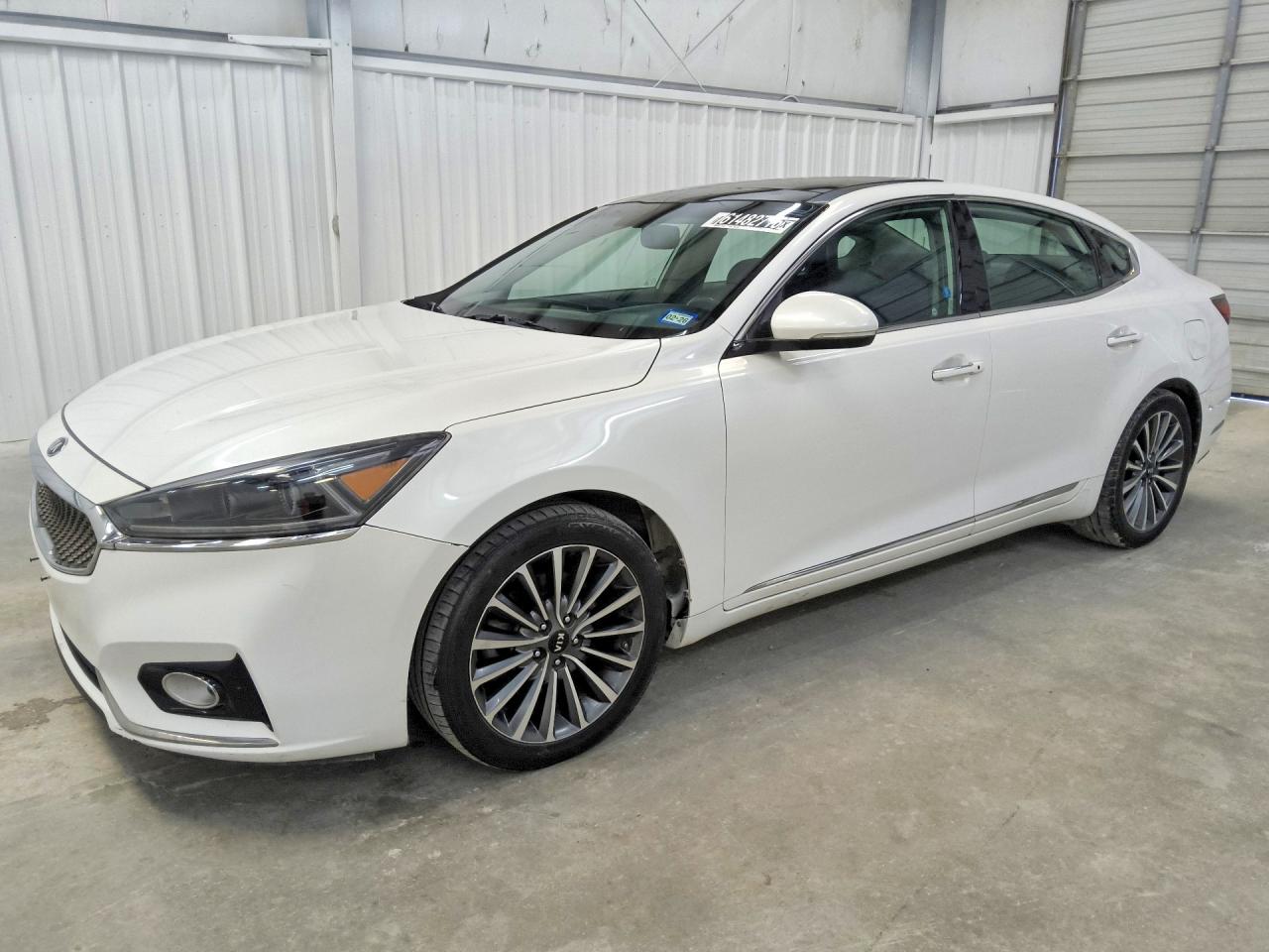 2017 KIA CADENZA PREMIUM