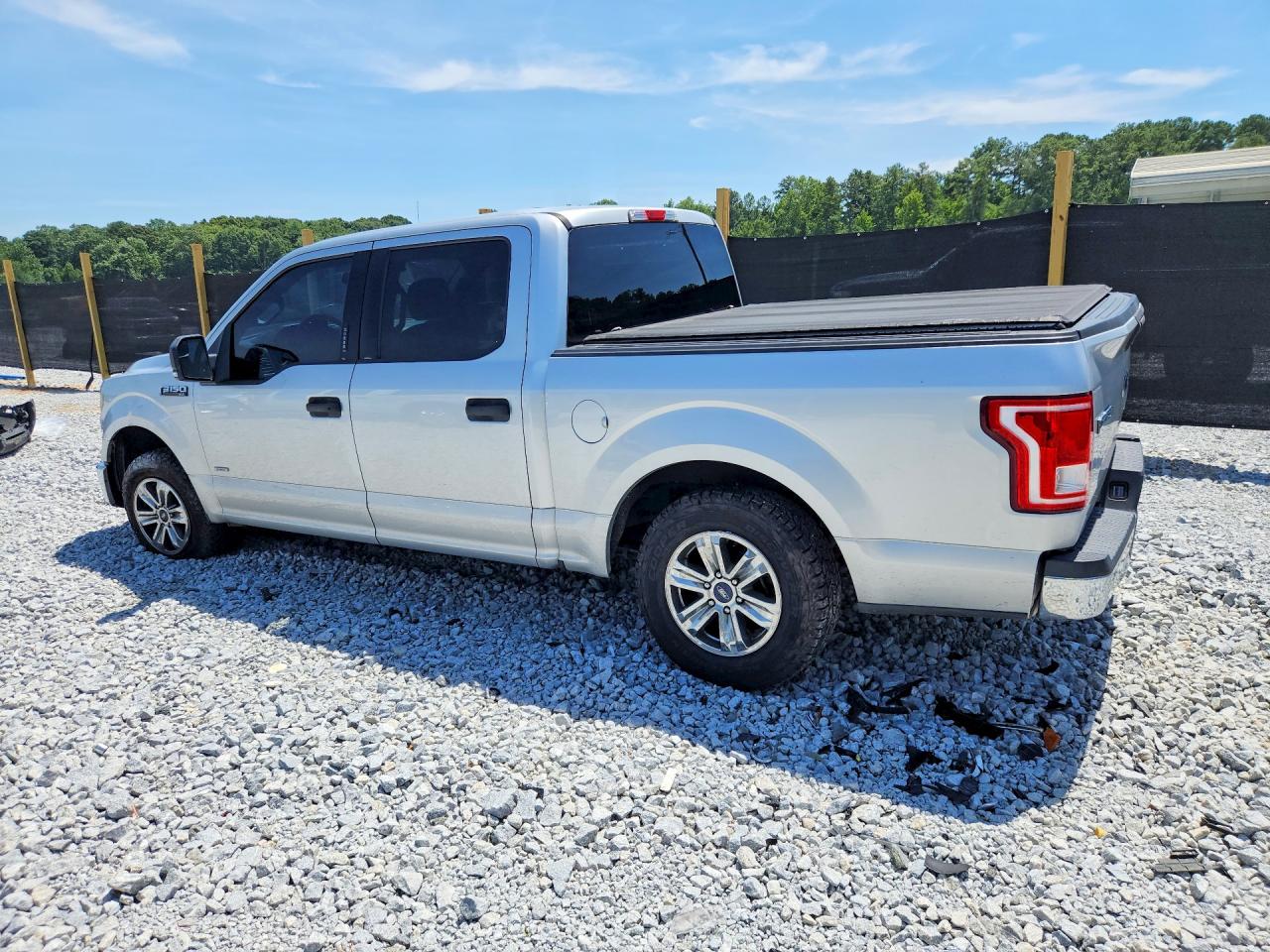 2015 FORD F150 SUPERCREW — снимка 2