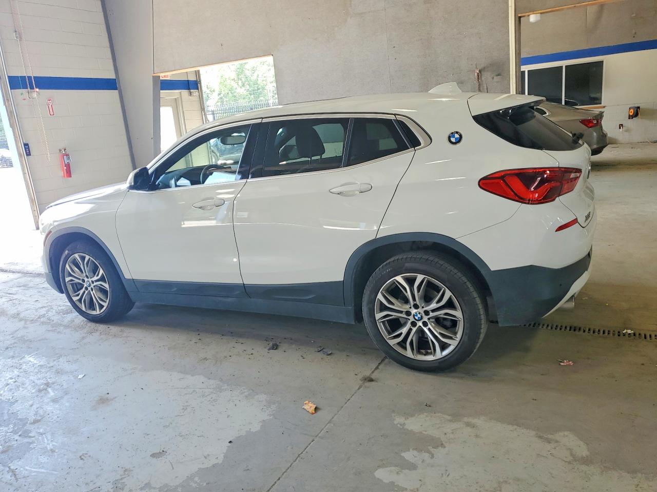 2020 BMW X2 XDRIVE28I — снимка 2