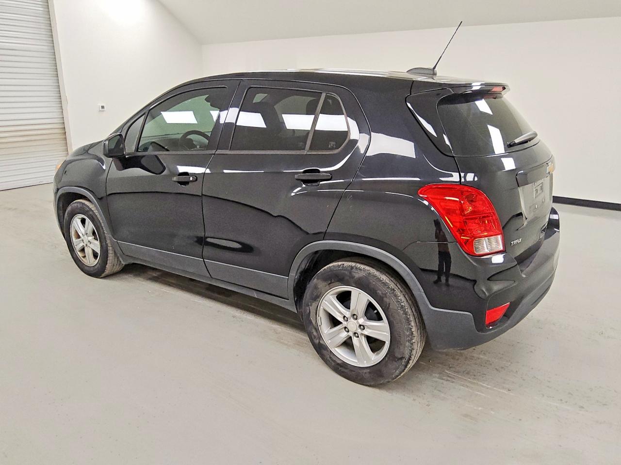 2020 CHEVROLET TRAX LS — снимка 2