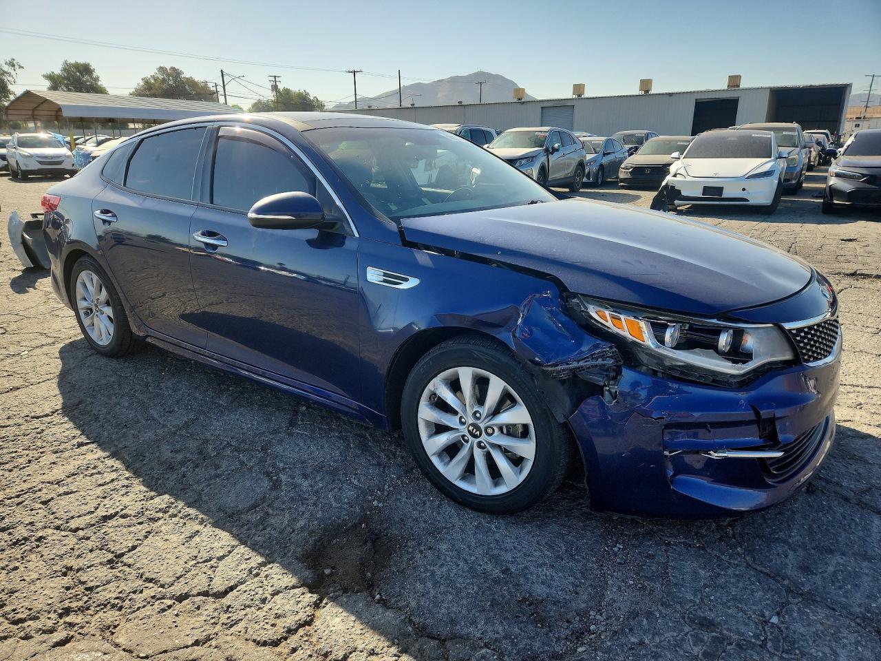 2017 KIA OPTIMA EX — снимка 4