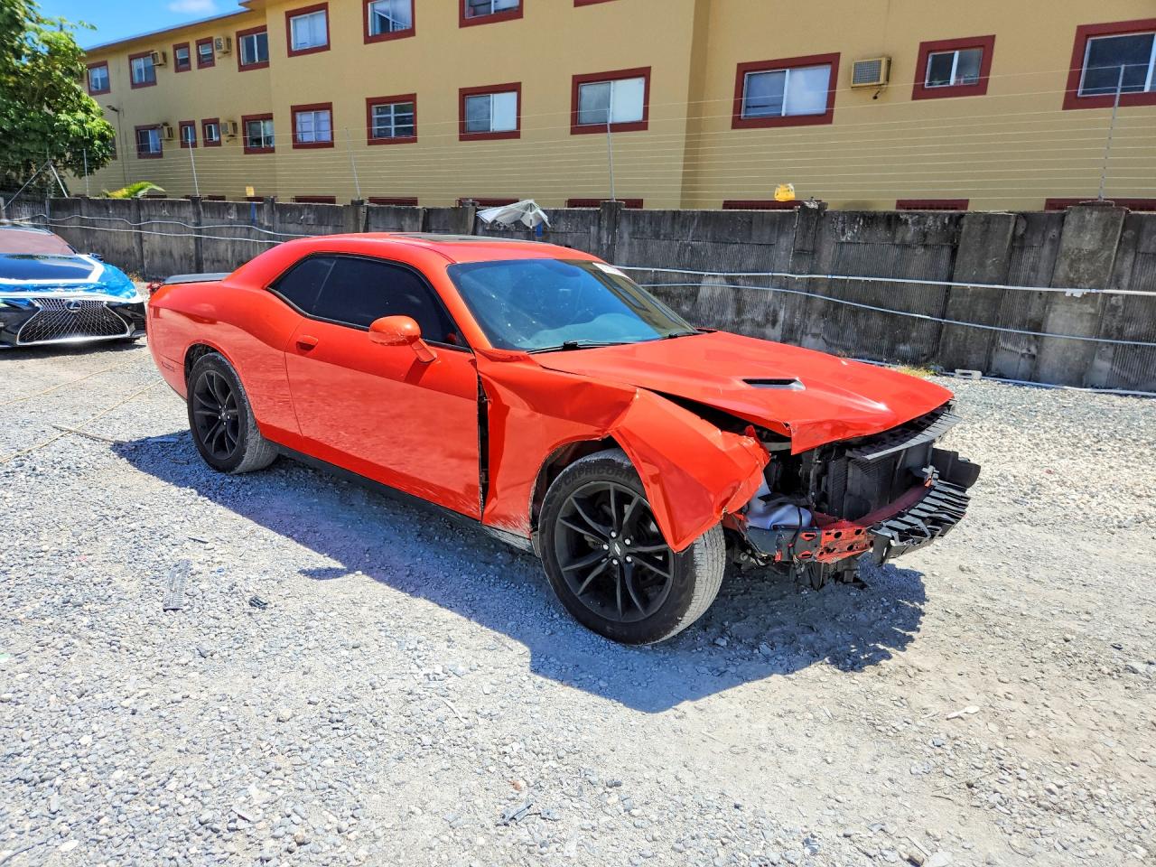 2017 DODGE CHALLENGER SXT — снимка 4