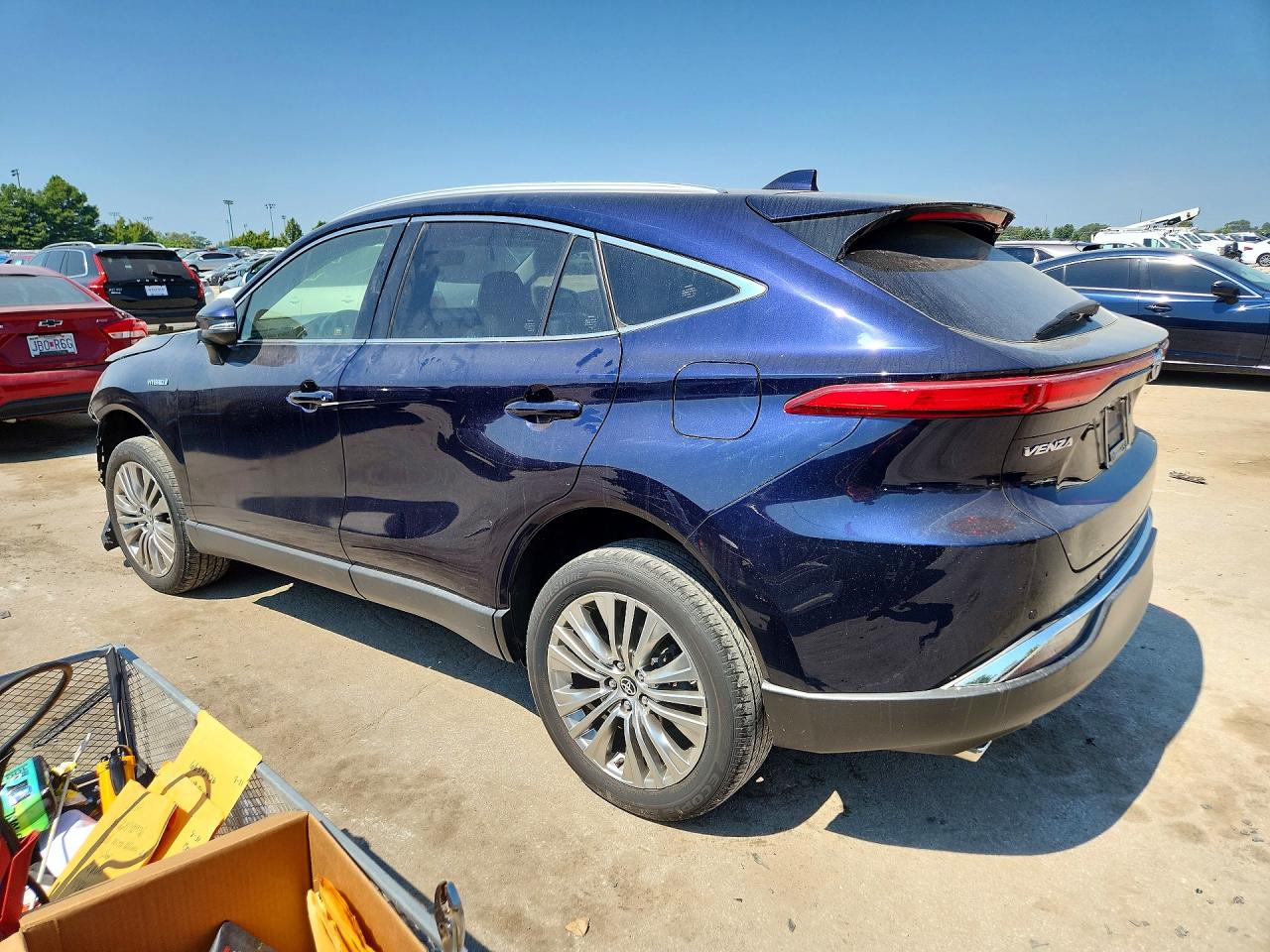 2021 TOYOTA VENZA XLE — снимка 2