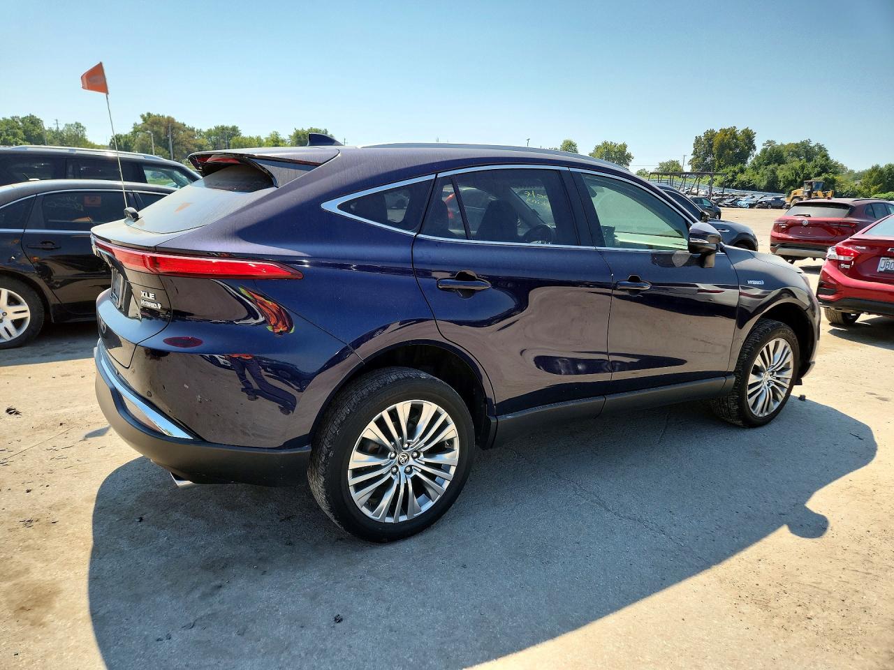 2021 TOYOTA VENZA XLE — снимка 3