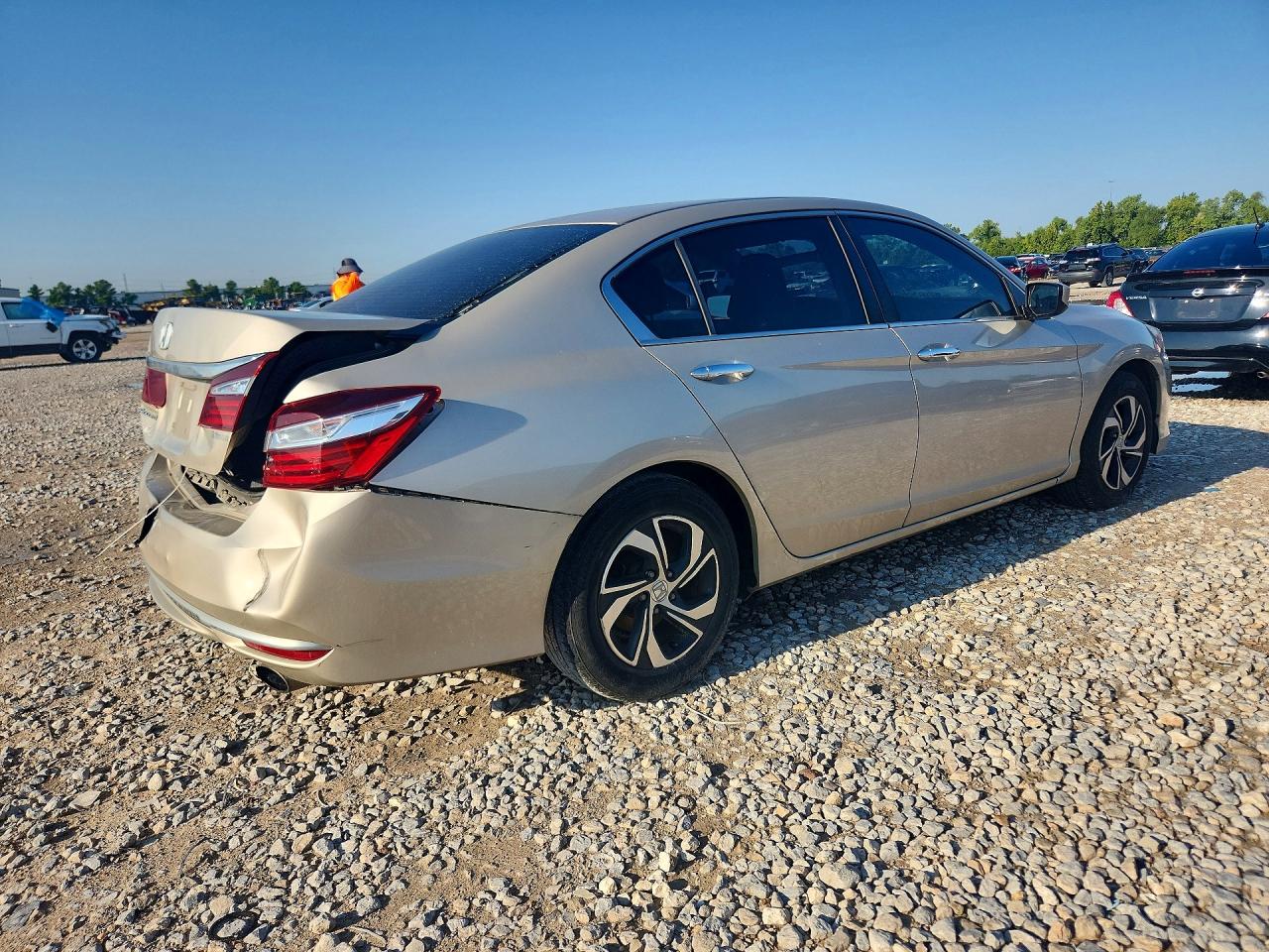 2017 HONDA ACCORD LX — снимка 3
