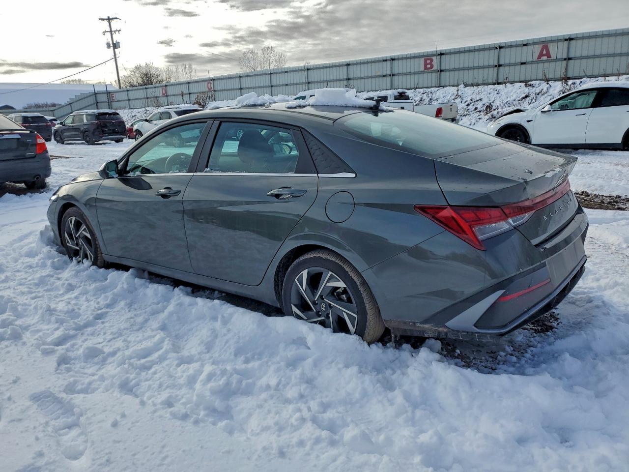 2024 HYUNDAI ELANTRA SEL — снимка 2
