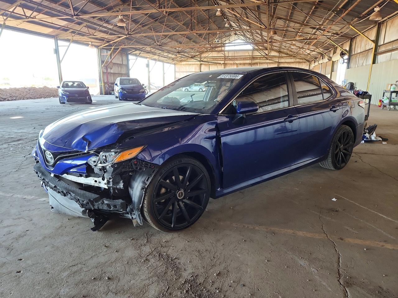 2018 TOYOTA CAMRY LE