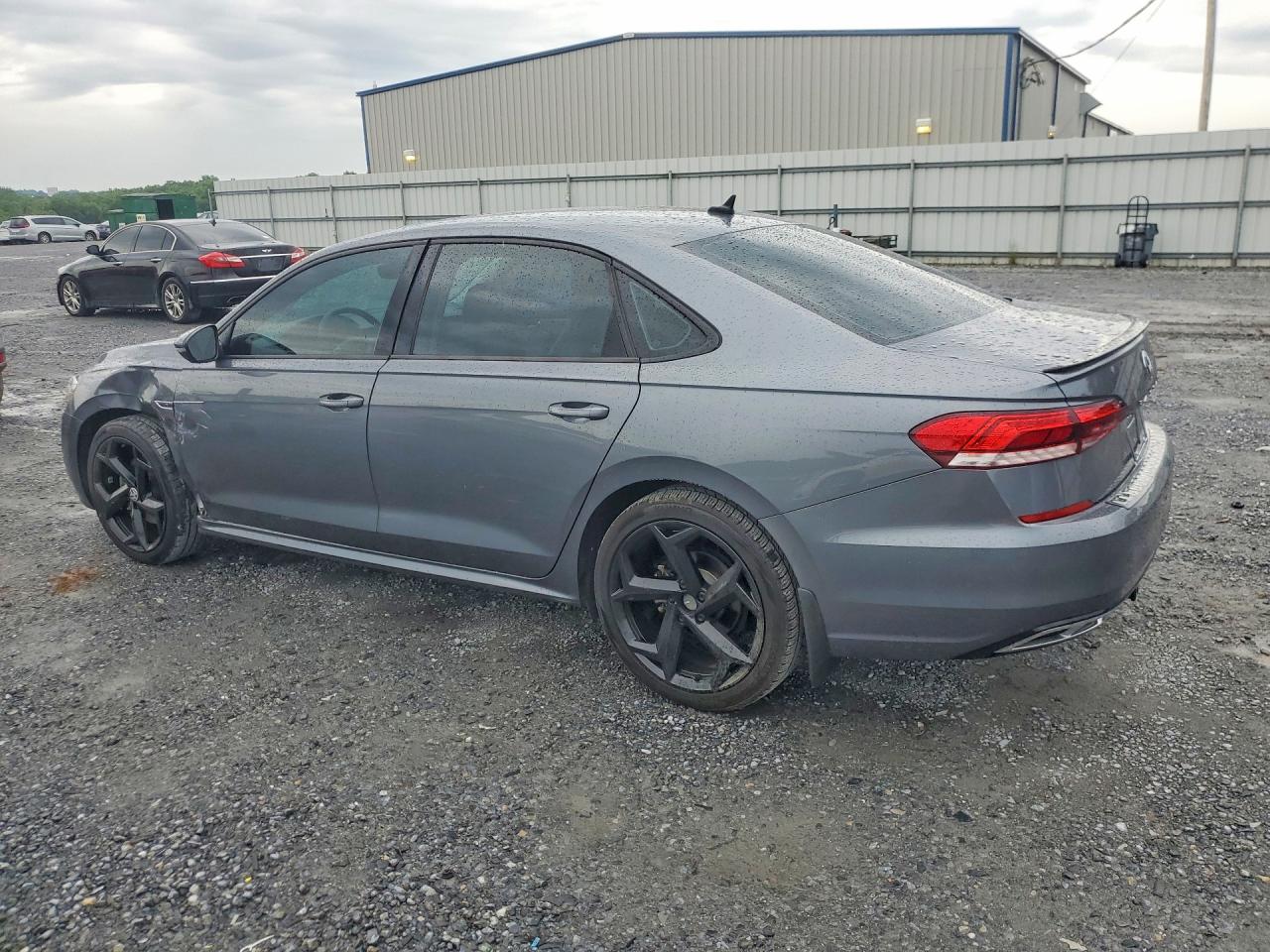 2020 VOLKSWAGEN PASSAT R-LINE — снимка 2