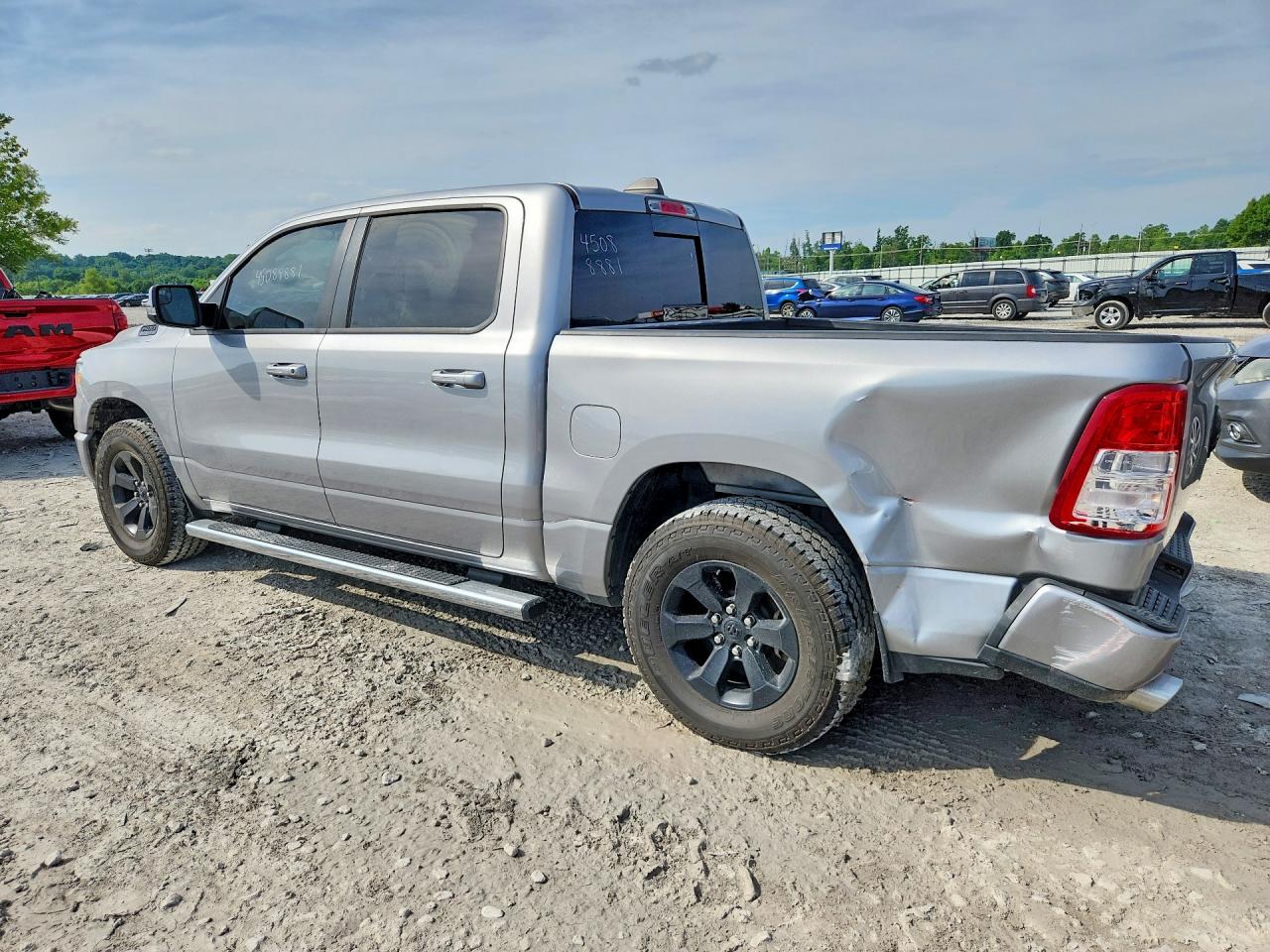2019 RAM 1500 — снимка 2