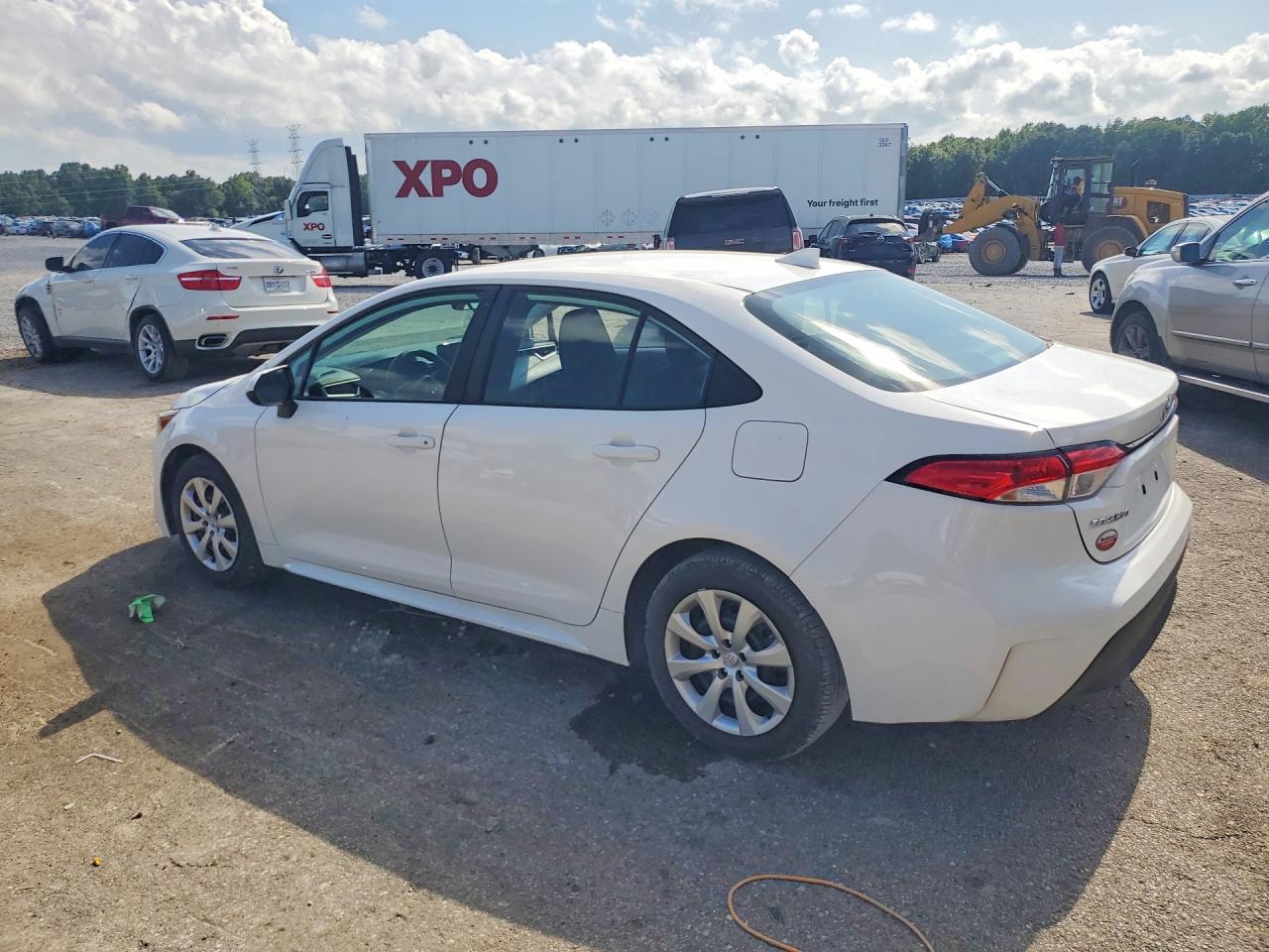 2024 TOYOTA COROLLA LE — снимка 2