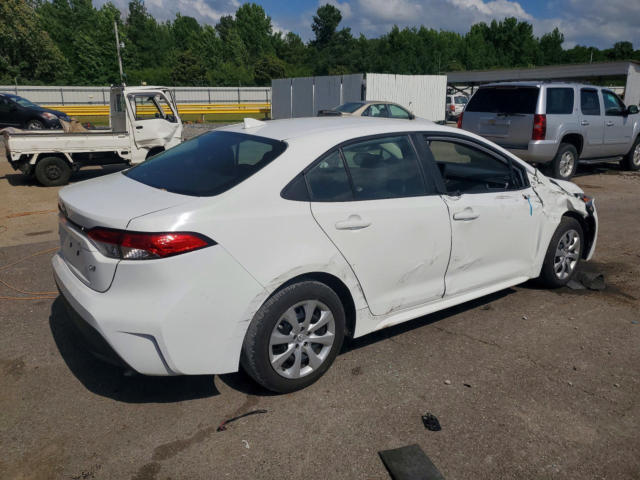 2024 TOYOTA COROLLA LE — снимка 3