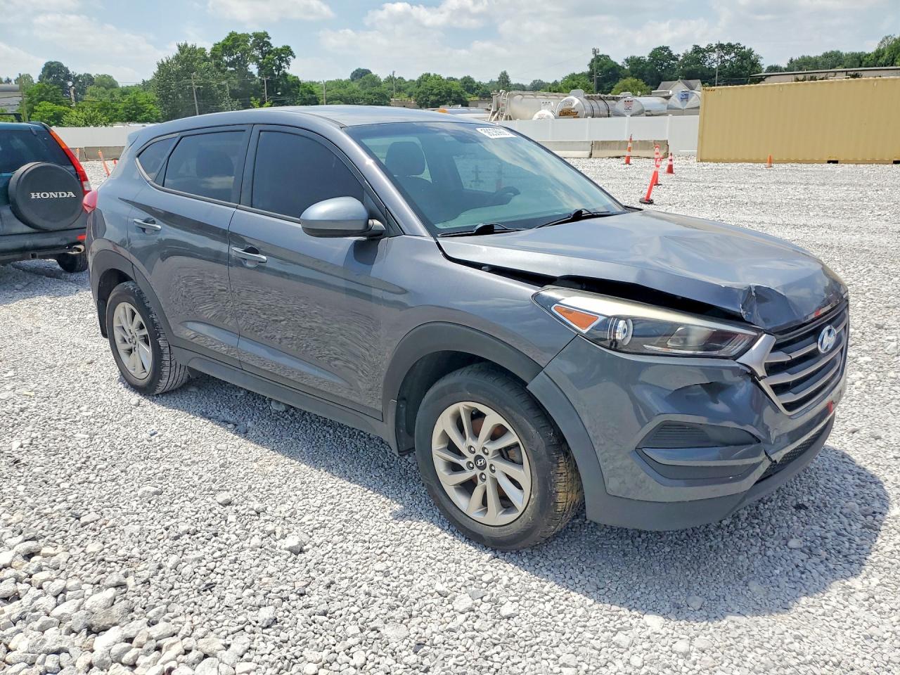 2017 HYUNDAI TUCSON SE — снимка 4