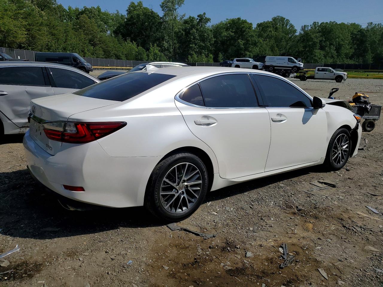 2017 LEXUS ES 350 — снимка 3