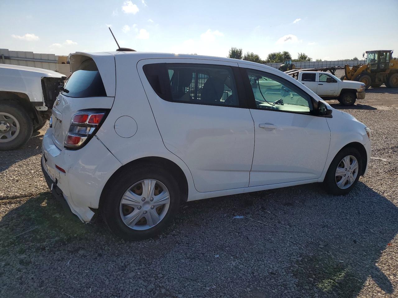 2019 CHEVROLET SONIC — снимка 3