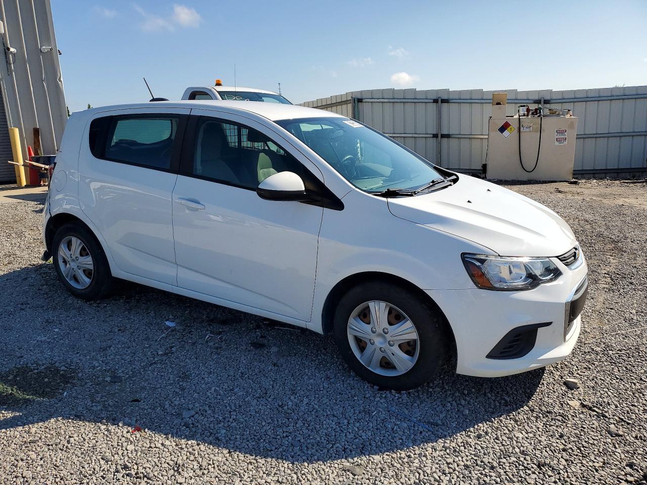 2019 CHEVROLET SONIC — снимка 4