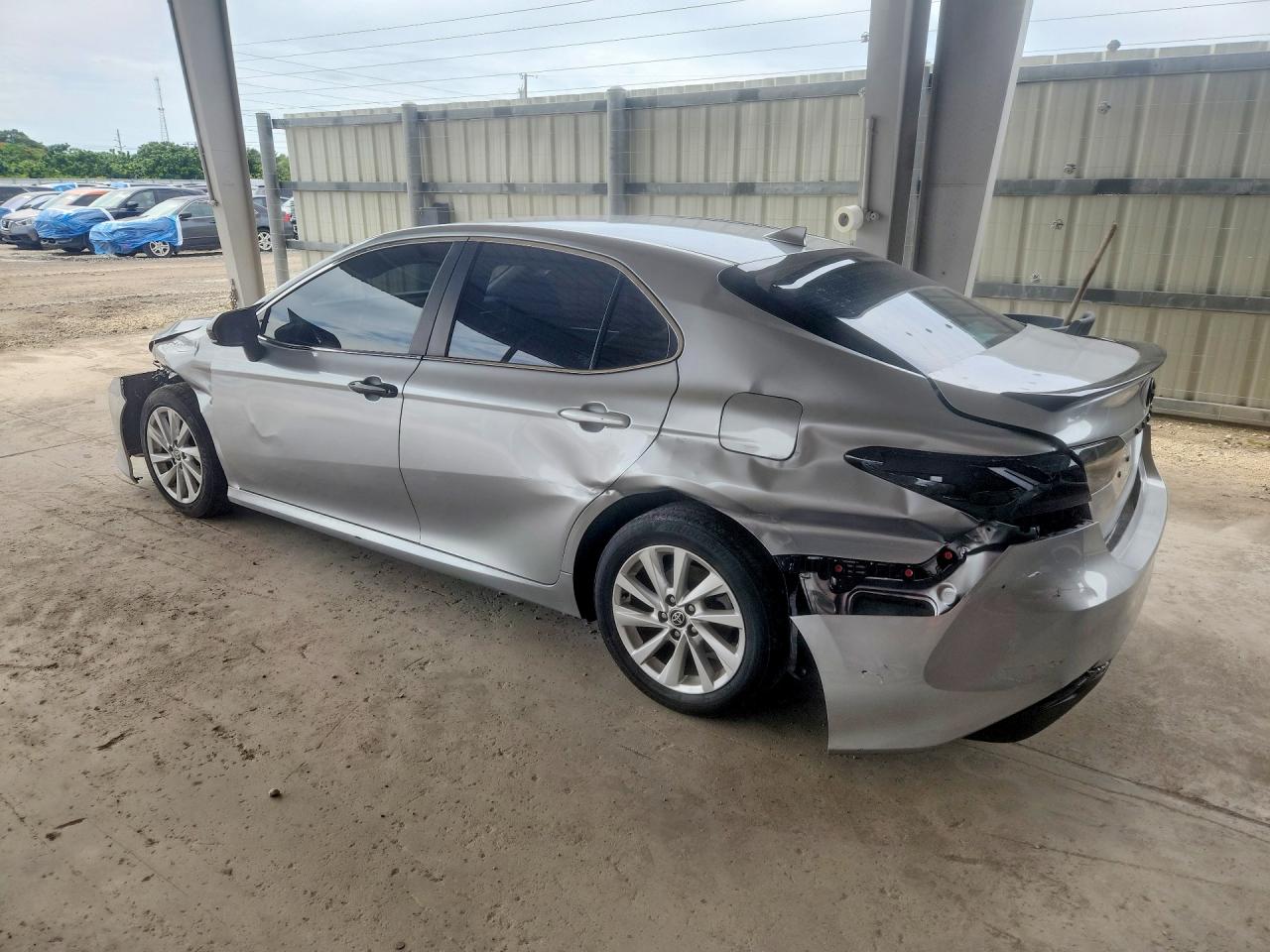 2023 TOYOTA CAMRY LE — снимка 2