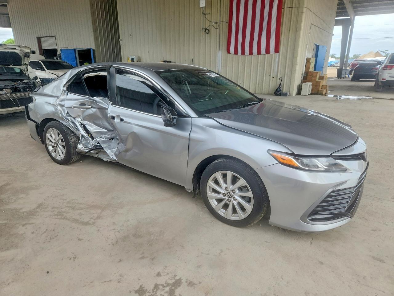 2023 TOYOTA CAMRY LE — снимка 4