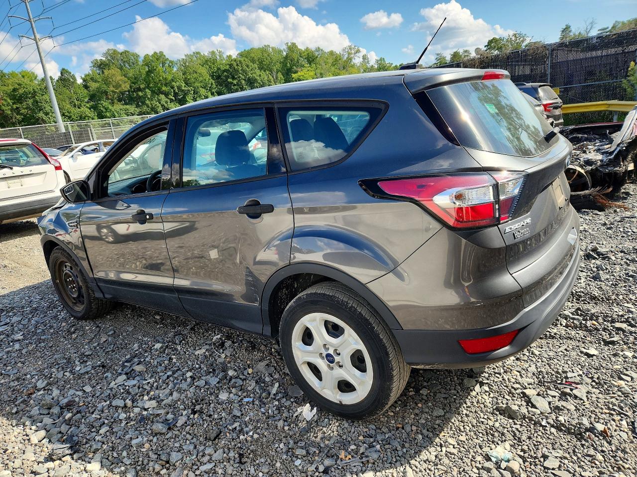 2017 FORD ESCAPE S — снимка 2