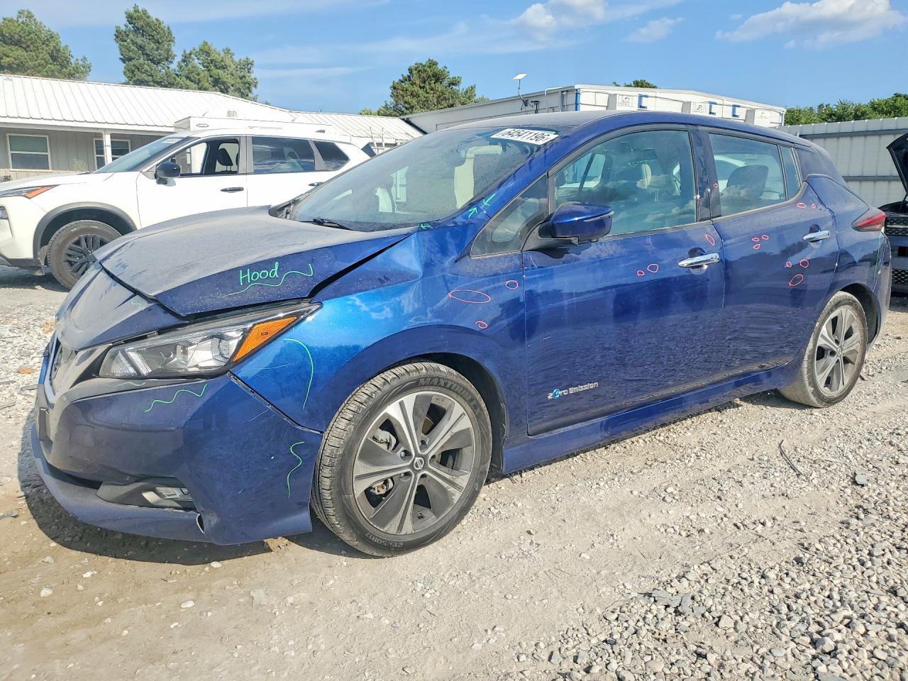 2019 NISSAN LEAF SL