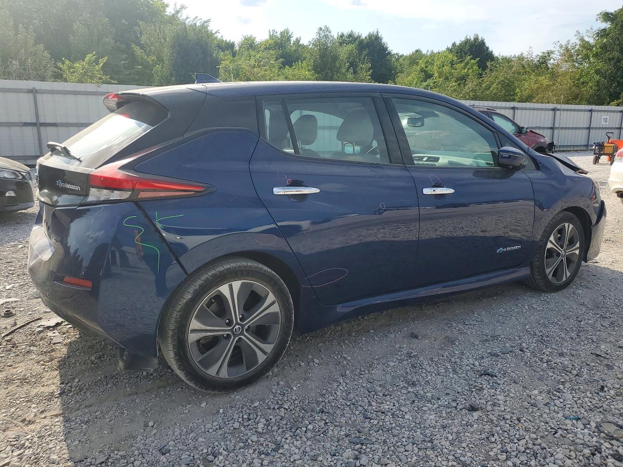 2019 NISSAN LEAF SL — снимка 3