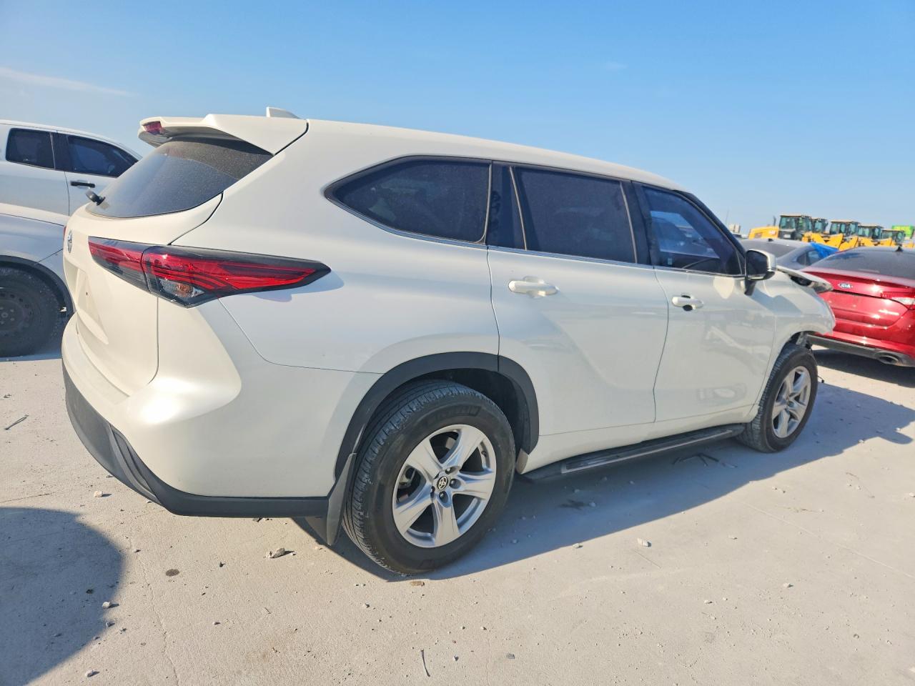 2020 TOYOTA HIGHLANDER L — снимка 3