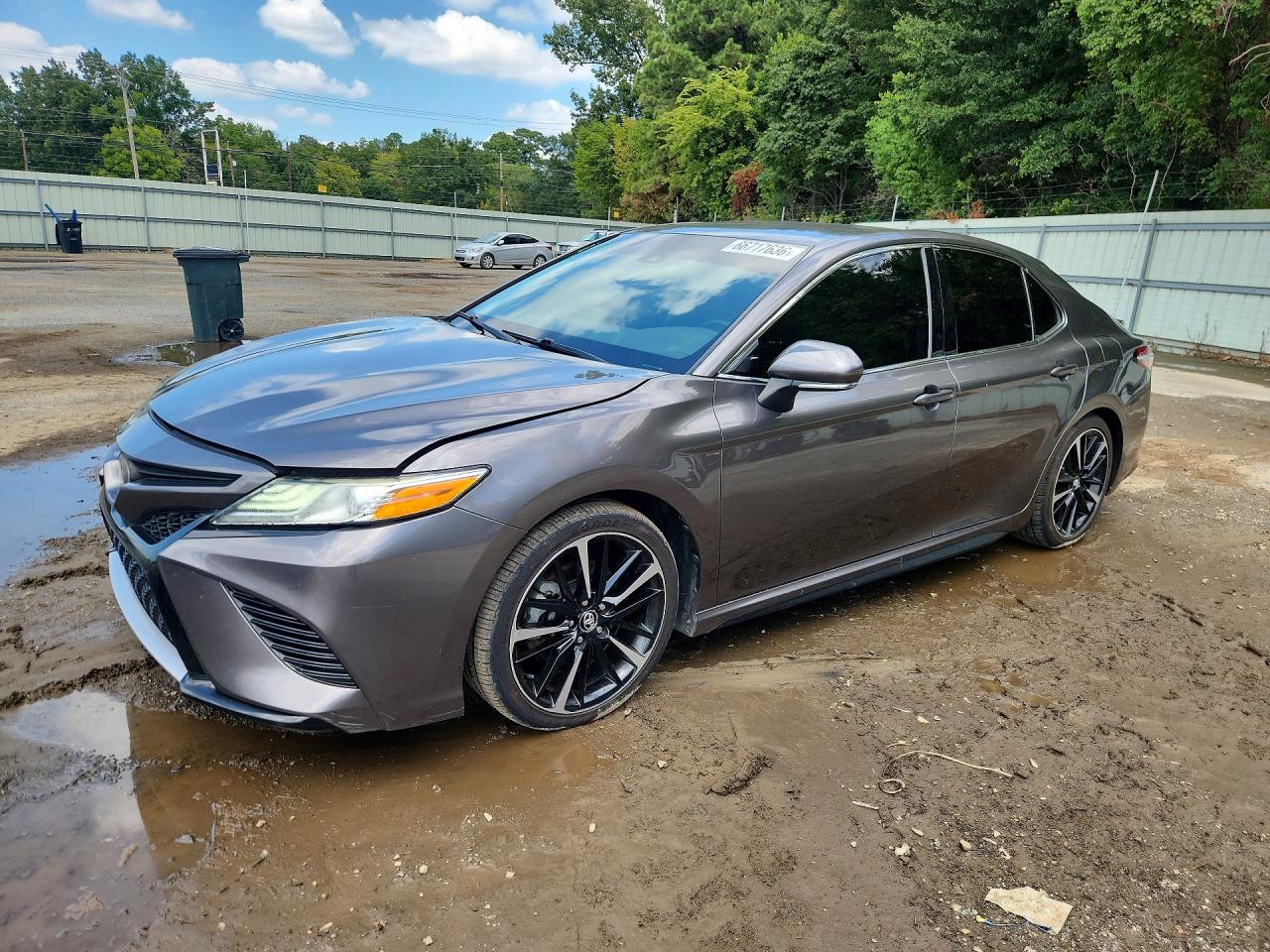 2020 TOYOTA CAMRY XSE