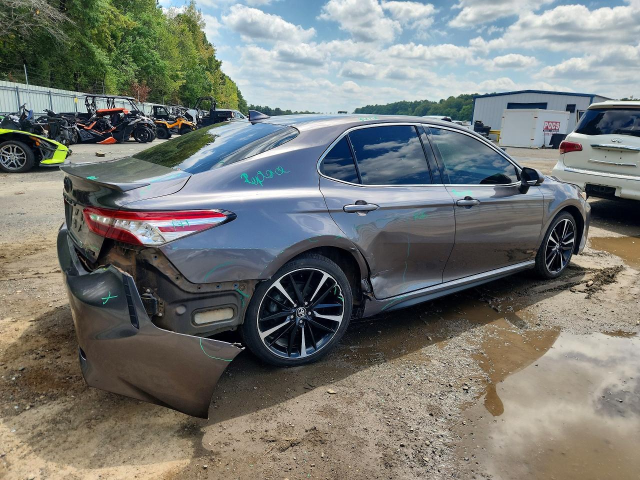 2020 TOYOTA CAMRY XSE — снимка 3